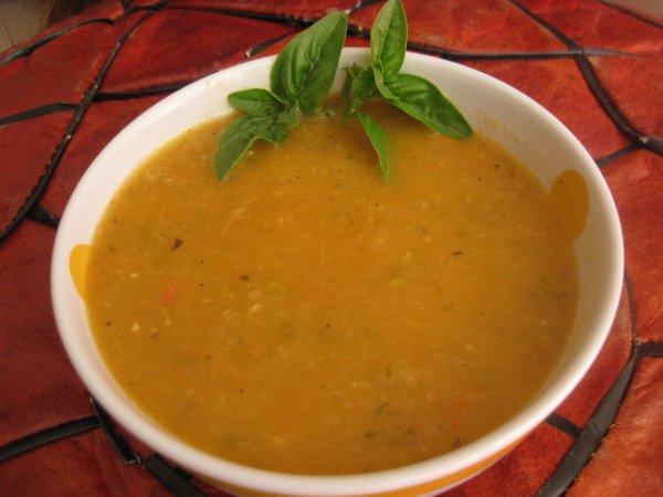 Paradicsomos cukkini krémleves